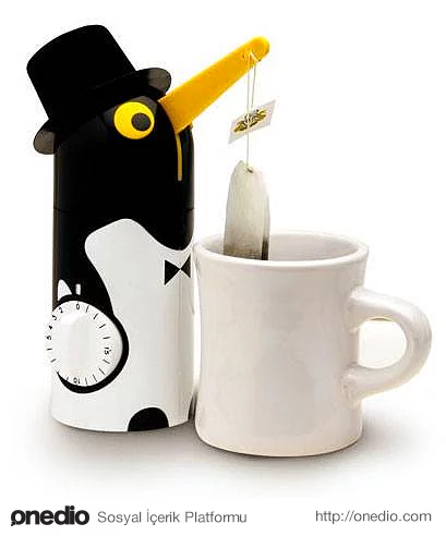 Poşeti tam istediğiniz kadar suda tutan saat ayarlı penguen: