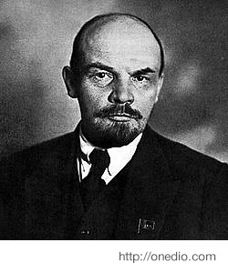 Vladimir İliç Lenin, Rus İhtilali Lideri, 1921