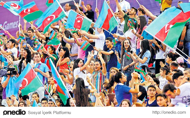 Okuryazarlıkta 83. olan ülkemizden 13. olan Azerbaycan'a gittiğinizde illa ki farkı göreceksinizdir.